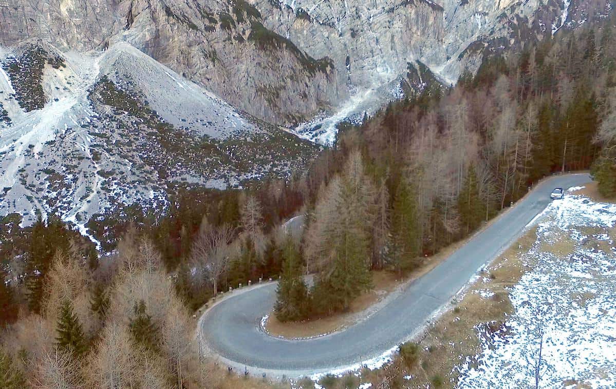 La route qui traverse Vršič sera rouverte, les travaux de rénovation se poursuivront à l'automne 2025