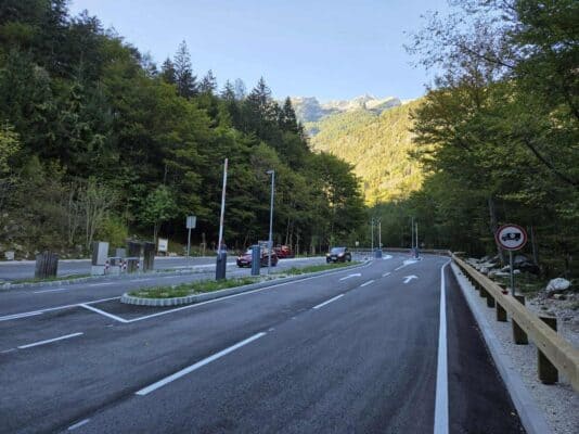 Le système de barrière sera testé pendant deux semaines sur le col de Vršič à partir du 13 octobre